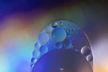 ABSTRACT BUBBLE OIL