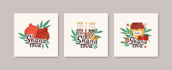 Obraz premium Collection of square greeting cards with Shana Tova message, leaves, shofar horn, menorah, honey, apples, pomegranates. Flat cartoon holiday vector illustration for Rosh Hashanah celebration.