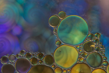 ABSTRACT BUBBLE OIL