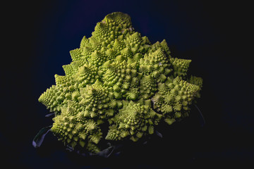  Fractal vegetable cabbage romanescu on a dark background