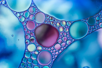 ABSTRACT BUBBLE OIL