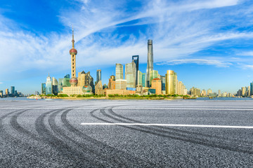 Fototapeta na wymiar Shanghai urban architectural landscape and asphalt road