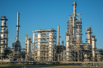 refinery 