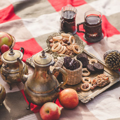 Coffee break with cookies and apples