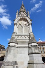 Fototapeta na wymiar Birmingham UK landmark. Chamberlain Square. City in England.