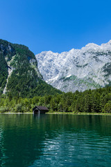 Fototapeta na wymiar Cottage in Alps 