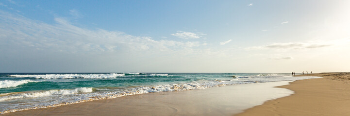 Fototapeta na wymiar Wide golden beach, panorama