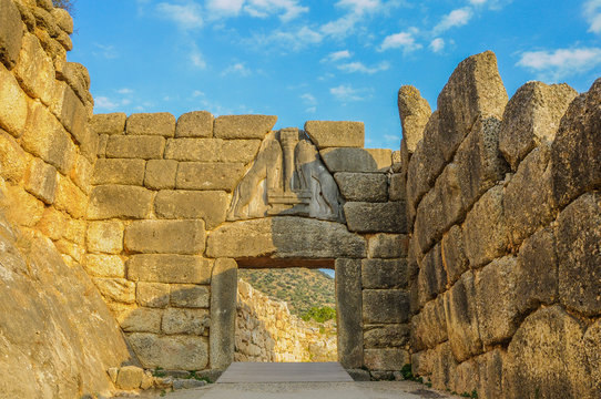 the lions door of ancient Mycena
