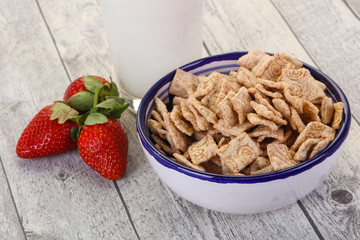 Wheat flakes for breakfast