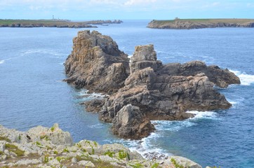 Obraz premium Ouessant island : Creac'h Lighthouse and keller island, Brittany, France