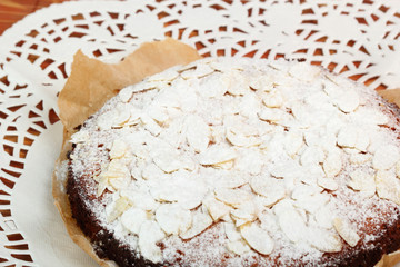 Lemon Cake with Almonds