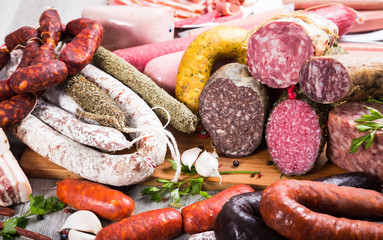 a lot of Fresh smoked sausages