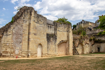 Fototapeta na wymiar Montreuil-Bellay. Le prieuré des Nobis. Maine-et-Loire. Pays de Loire