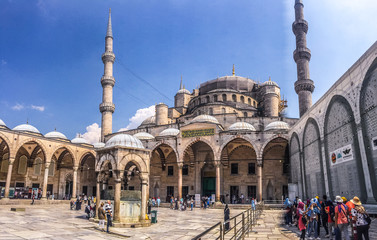 Obraz premium Blue Mosque views in Istanbul in Turkey