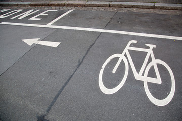 Bike Lane Symbol and Arrow, Frankfurt