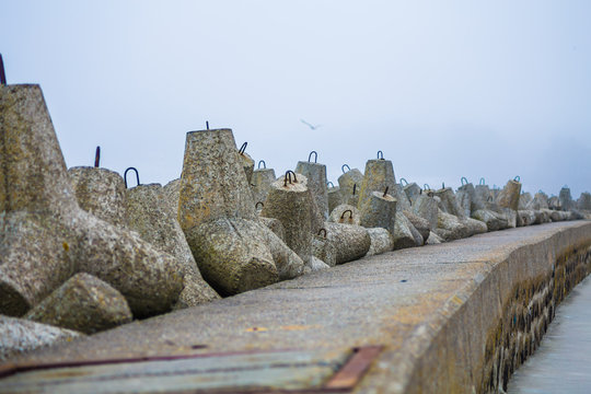 Wavebreakers