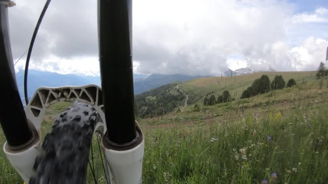 Mountain biking Crans-Montana flowers freeride - Gopro 7 shot at 4K50 - ultra smooth stabilization