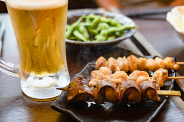 酒の肴にぴったりの焼き鳥