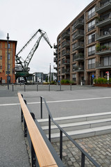 wohn- und gesch&auml;ftsviertel am mainzer binnen- und zollhafen