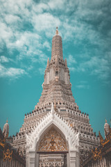 Fototapeta premium Views of Wat Arun temple in Bangkok Thailand