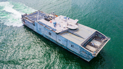 Amphibious ship transport battleship © Photo Gallery