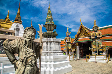 Fototapeta premium Grand Palace views in Bangkok in Thailand