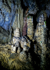 Passages covered with stalactites and stalagmites inside the cave 4