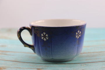 Tasse en porcelaine