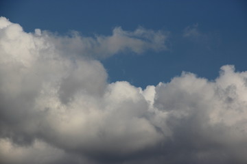 Fototapeta na wymiar Clouds 4