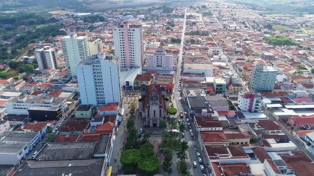Aerial view of the S&atilde;o Sebasti&atilde;o do Para&iacute;so city, Minas Gerais / Brazil.