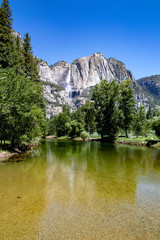 Fototapeta na wymiar Breathtaking Views from Yosemite, CA