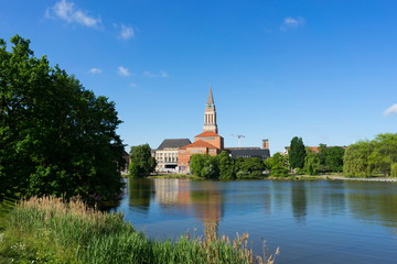 Panoramic view of the city hall against the lake, Kiel