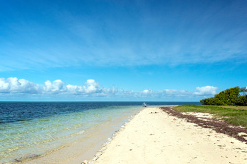 ニューカレドニア、メートルアイランド