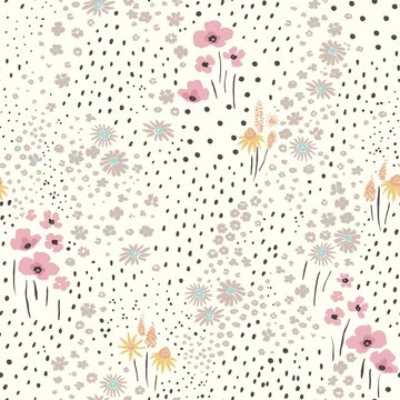 Wildflowers scattered on light background, seamless floral abstract pattern with flowers. Vector meadow hand drawn illustration in vintage style.