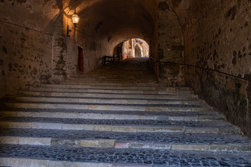 Durchgang zum Schloss von Braunfels/Deutschland