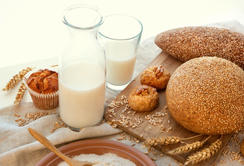 Spelt baking and milk.
