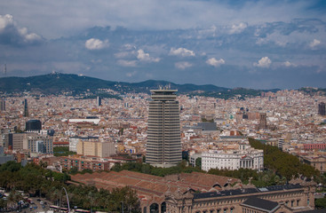 Fototapeta na wymiar BARCELONA, SPAIN - SEPTEMBER 9, 2014: Cityscape of Barcelona in Catalonia, Spain. Barcelona is the 2nd largest city in Spain and a hugely popular tourist destination
