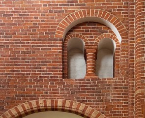Romanesque arched alcoves