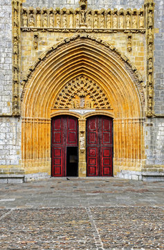 Porte d'&eacute;glise