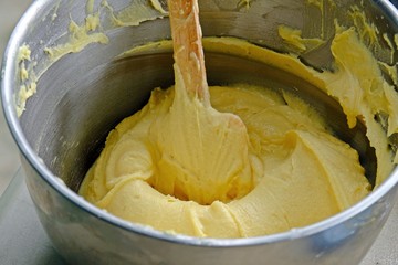 Mixed of flour and butter in a bowl ready to be baked.