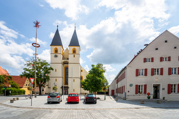 Stiftsbasilika St. Vitus und St. Deocar Kirche, Herrieden, Bayern, Deutschland 