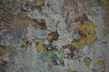 Urbane Wand mit Farbablagerungen