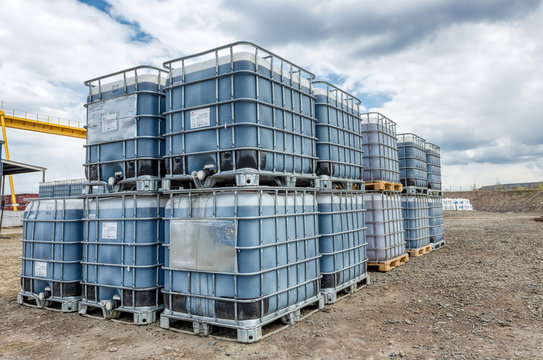 Plastic tanks for storage and transportation of chemical liquids.