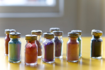 Colour pigment in small glass bottles