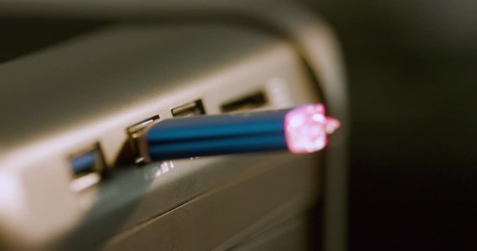 macro  placing a USB memory stick in the computer