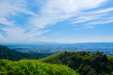 若草山山頂からの眺め　奈良県奈良市　市街地　2019年8月　夏