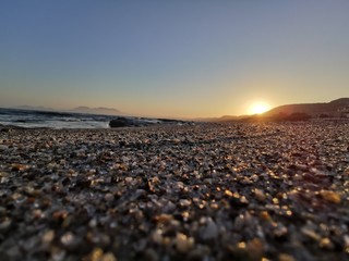 Obraz premium Meer, Beach, Strand, Sand, Wasser, Sonne, Himmel, Horizont, Urlaub, Stein ins Wasser