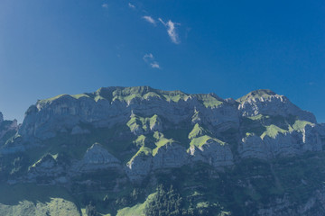 Schöne Erkundungstour durch die Appenzeller Berge in der Schweiz. - Appenzell/Alpstein/Schweiz