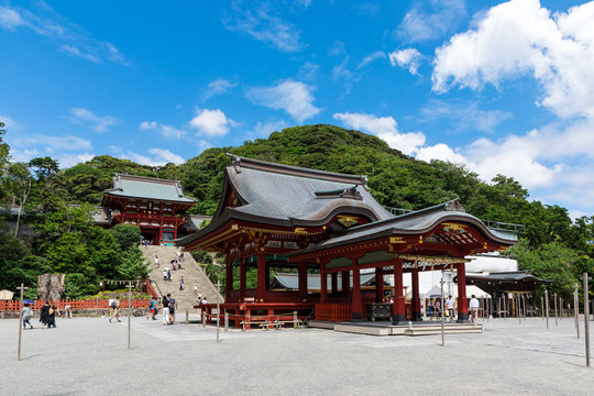 「静御前」の写真素材 | 129件の無料イラスト画像 | Adobe Stock