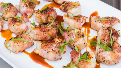 Grilled shrimp on plate
